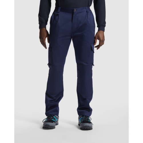 Tiesios kelnės vyrams...