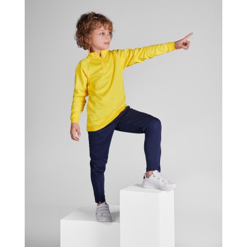 Lieknos ilgos kelnes...